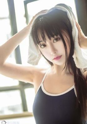 精品精品自在现拍国产_JVID性感写真