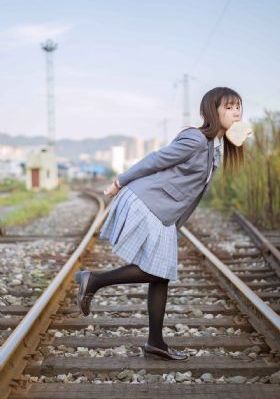 高清日韩色_国产剧免费观看超清