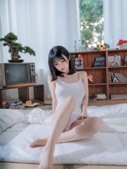 黄片美女舔13_1080P全集在线观看
