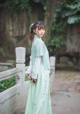 国产精品99久久久久久人裸体_无删减完整版在线观看