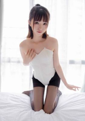 欧美娇小深喉推荐_BD英语在线播放观看