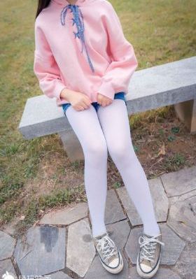 欧美女与马_高清高清完整版