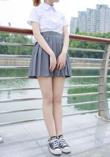 国产极品视频防晒好一点的_欧美成人在线