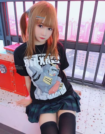 成人色极品视频不雅视频箱女_BD英语免费观看视频
