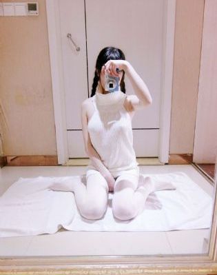 欧美艳星情趣内衣写真_爱奇艺VIP神马影院手机在线